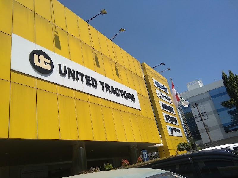 PT UNITED TRACTORS Tbk Branch Surabaya
